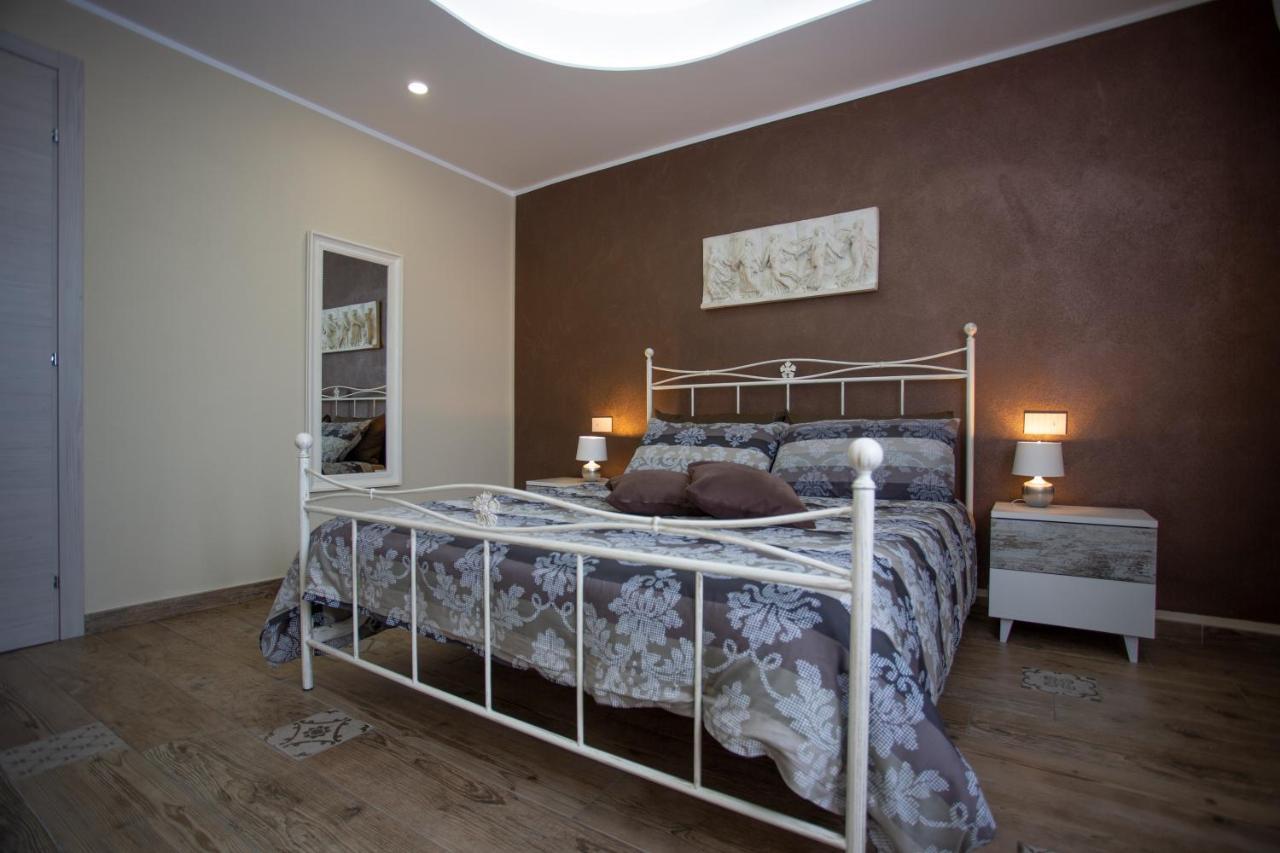 Elga'S Apartment - Your Charming Stay On Lake Orta Петенаско Екстериор снимка
