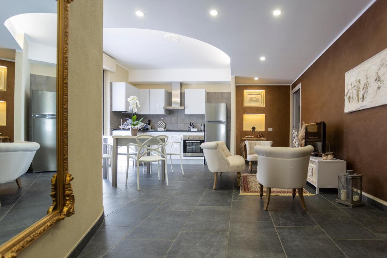 Elga'S Apartment - Your Charming Stay On Lake Orta Петенаско Екстериор снимка