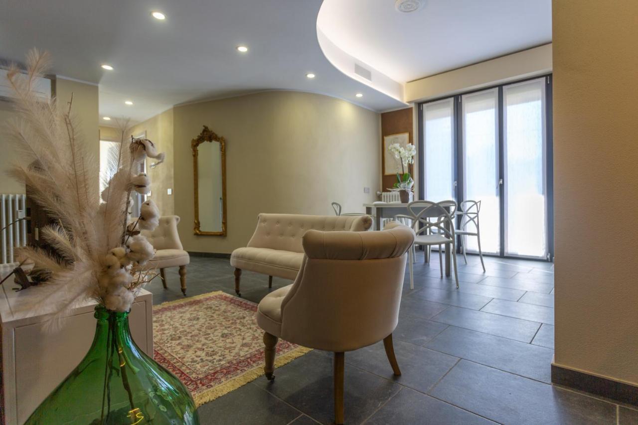Elga'S Apartment - Your Charming Stay On Lake Orta Петенаско Екстериор снимка