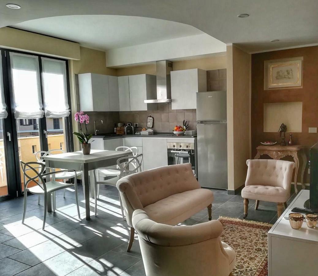 Elga'S Apartment - Your Charming Stay On Lake Orta Петенаско Екстериор снимка